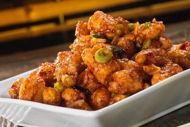 General Tsao's Chicken Lunch at Inchin’s Bamboo Garden
