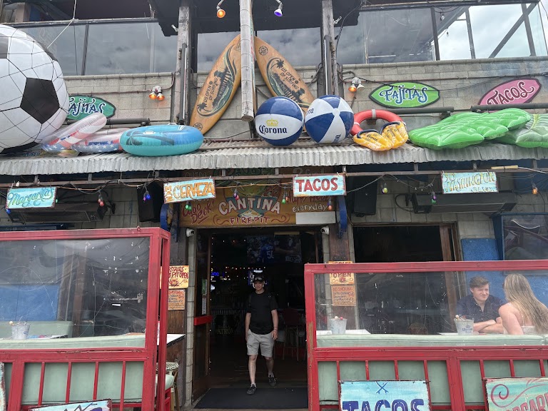 Nachos at The Venice Whaler