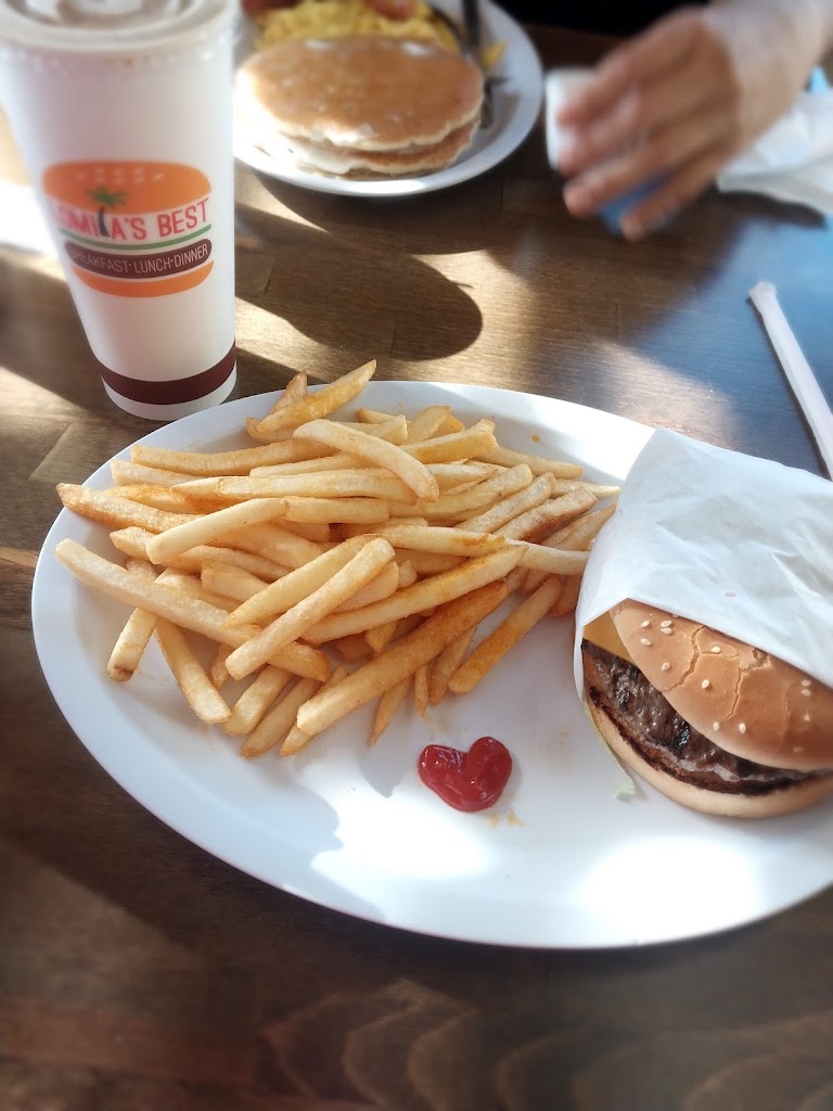 Hamburgers at Lomita's Best