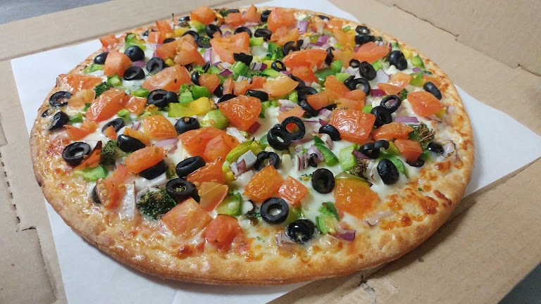 Garden Salad at Larry's Pizza