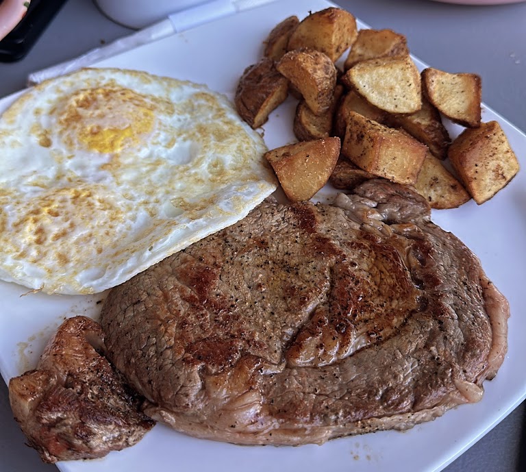 Steak and Eggs Breakfast at Lola’s Kitchen
