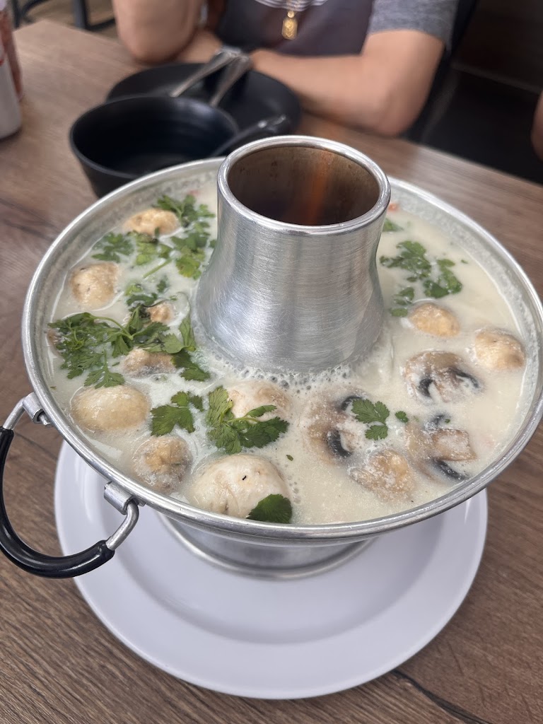 Tom Yum Koong at Thai Curry