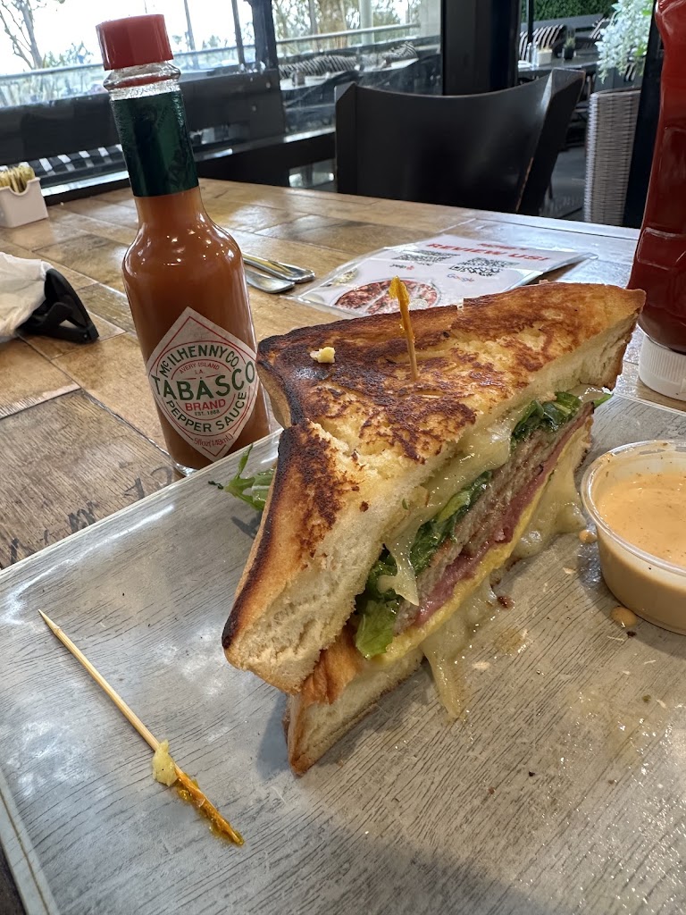 Oosha Breakfast Sandwich at Rafael's Kitchen & Mad Coffee