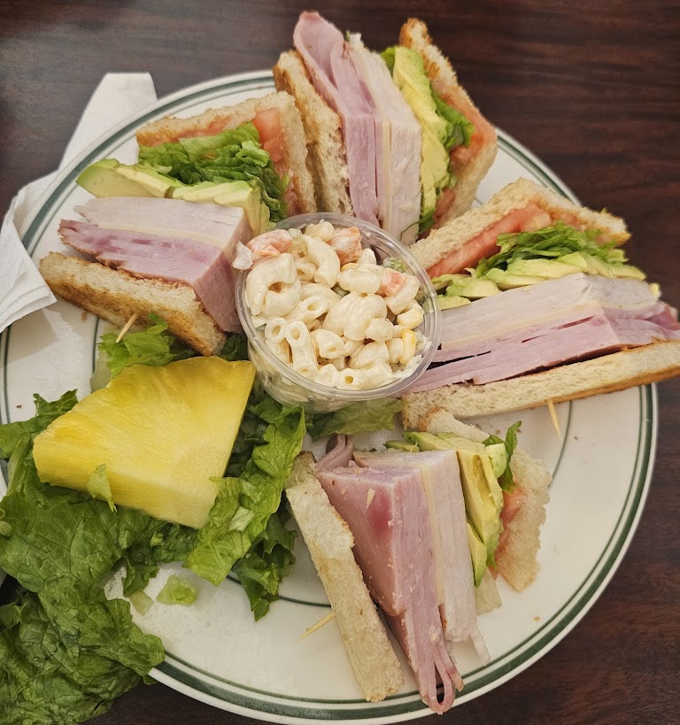 Assorted Lean Deli Meats at Rutabegorz