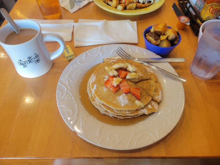 Pancake & Eggs at Lola’s Kitchen