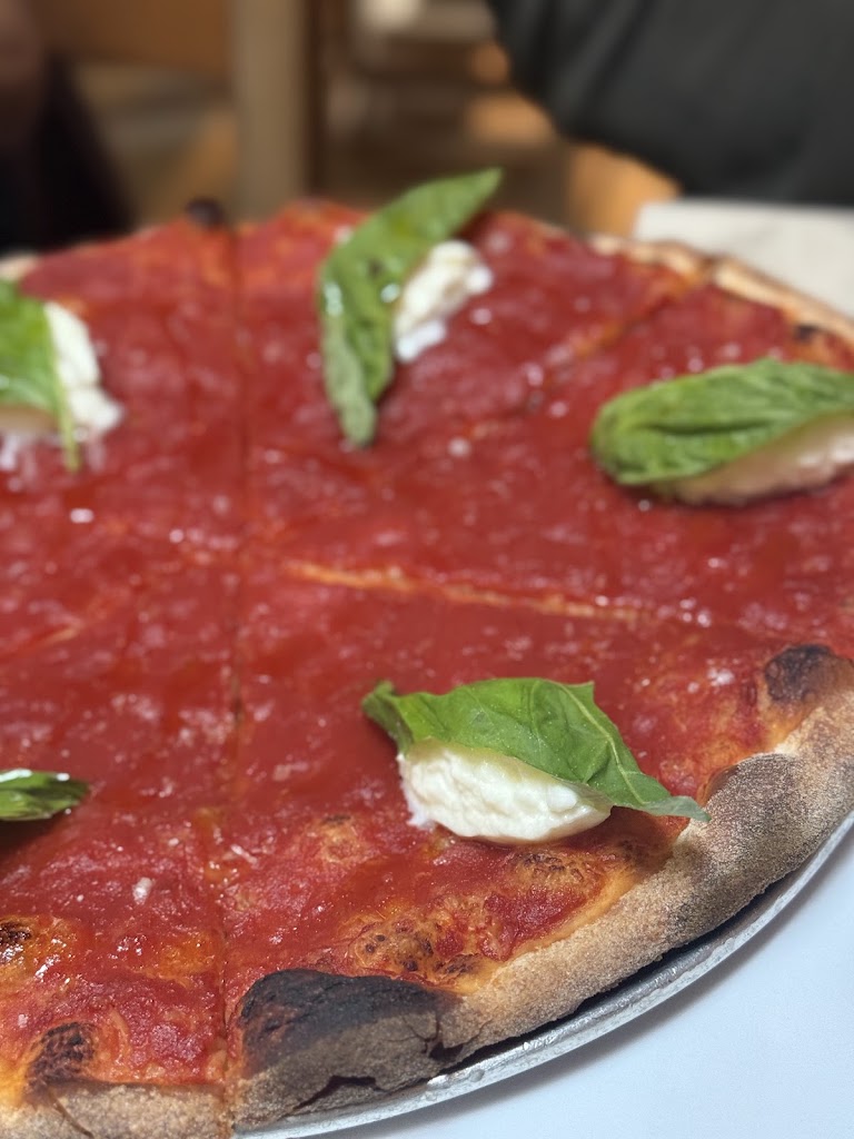 The Margherita at Jon & Vinny's Brentwood