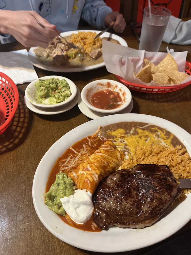Carne Asada at El Carpintero Mexican Restaurant