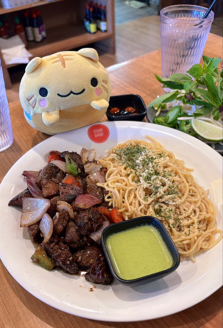 Baby Back Rib Garlic Noodle with Egg at Soup Shop