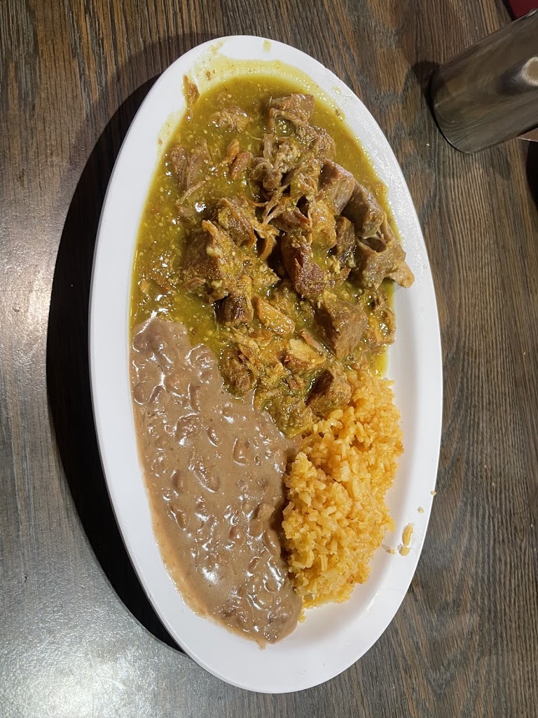 Caldo De Pollo at Restaurant Maria