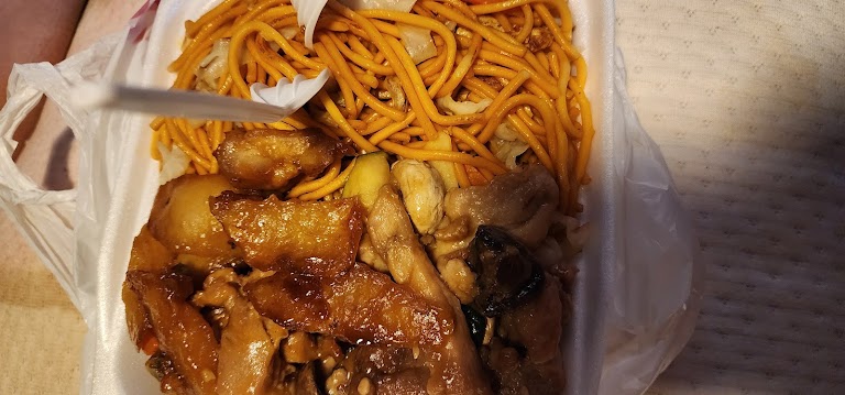 Chow Mein at Chinese 4 You