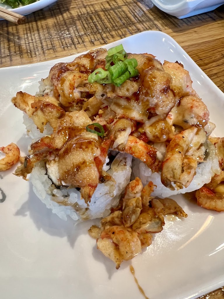 Spicy Salmon Roll at Z Sushi
