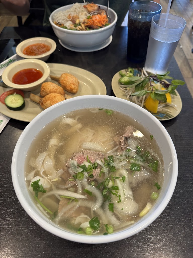 Pho Dac Biet at Saigon Dish
