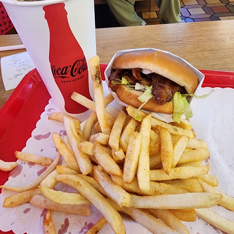 Cheeseburger at Hi-Life Burgers