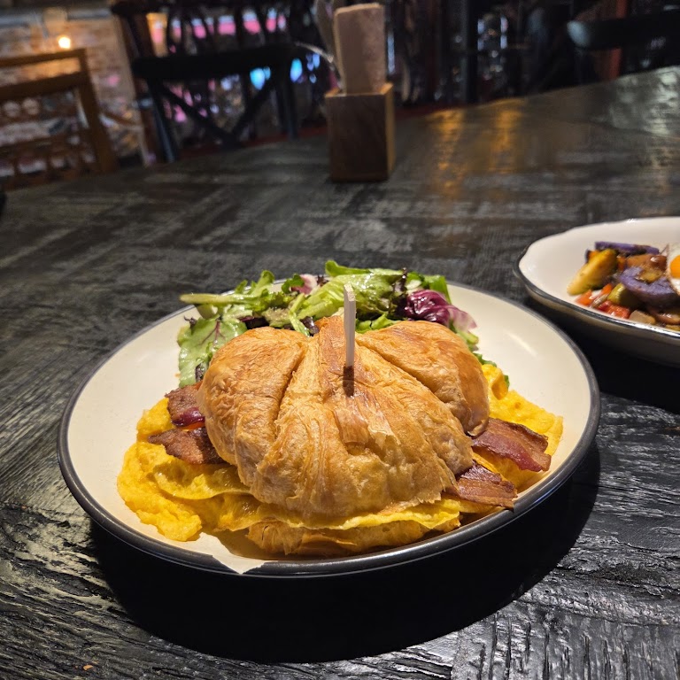 Breakfast Plate at Paper or Plastik Cafe