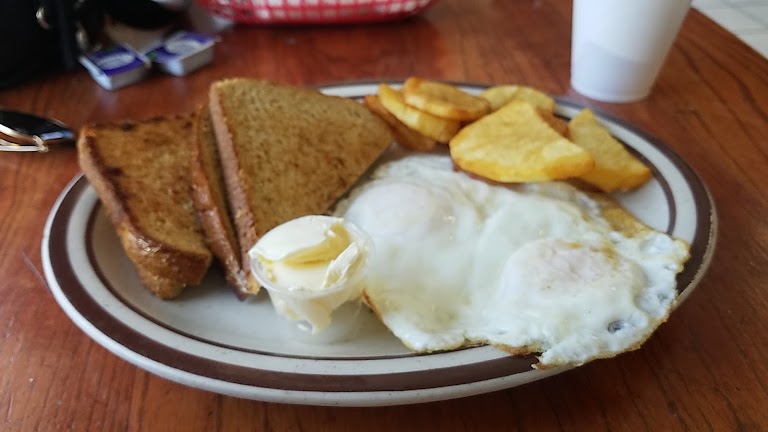 2 Eggs, Potatoes, Toast at Lucy's Place
