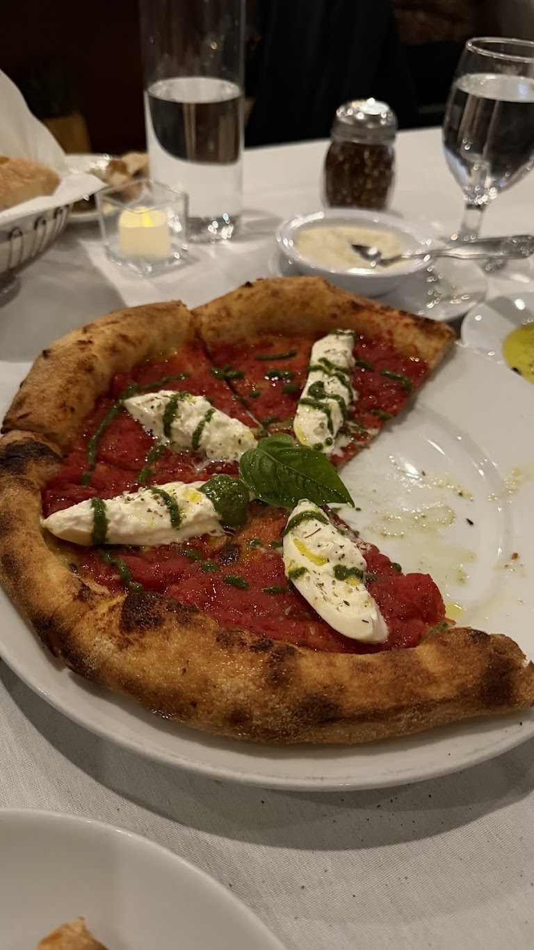 Margherita Pizza at Piccola Trattoria