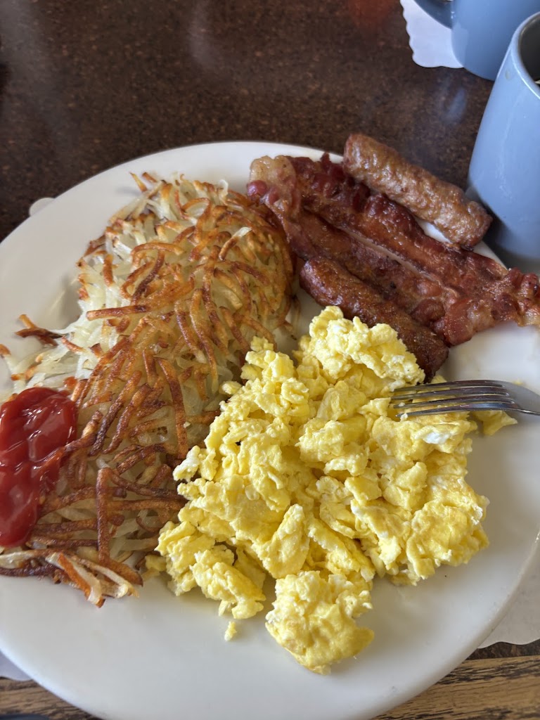 Bacon & Eggs (breakfast) at Harry's Cafe