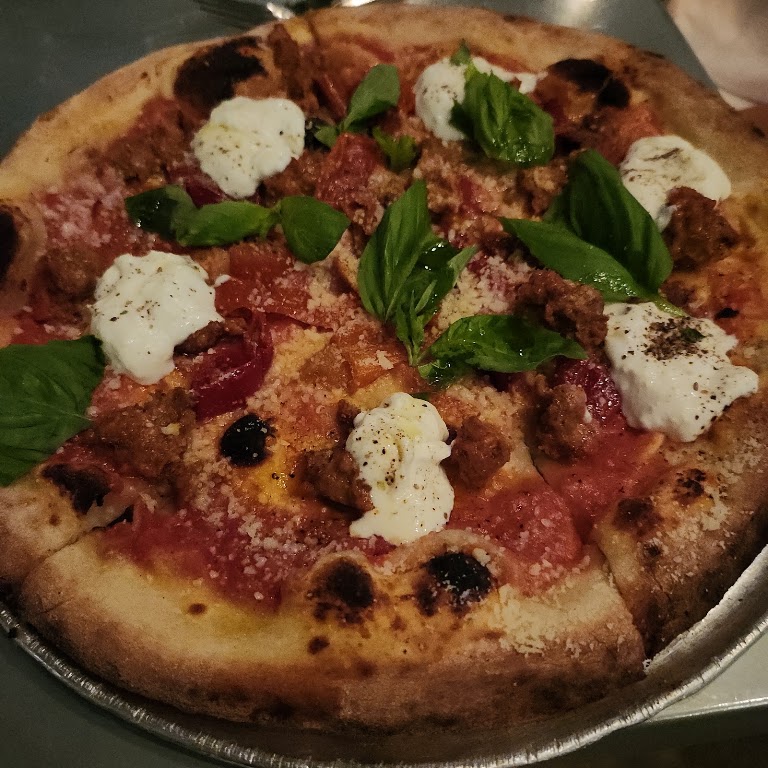The Classic Pizza at Osteria La Buca