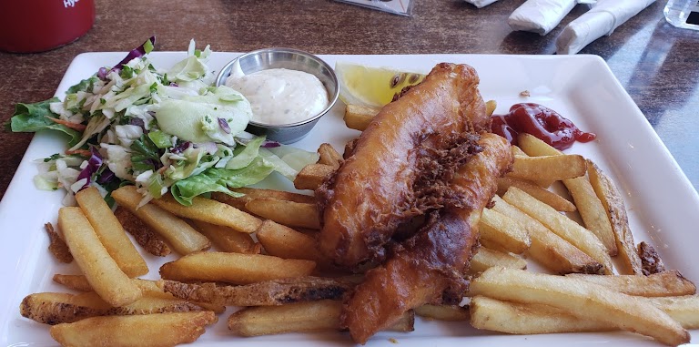 Traditional FISH 'n' Chips at Hennessey's
