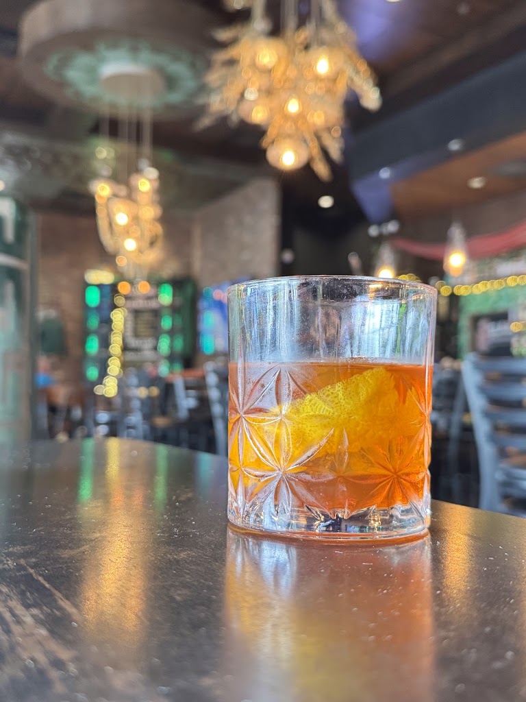 Classic OLD Fashioned at Macallans Public House