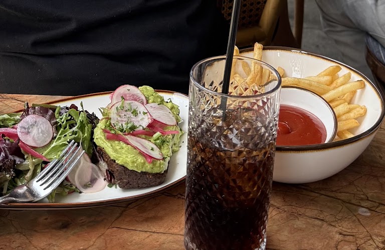 Avocado Toast at Bacari Beverly Hills