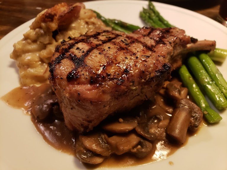 TOP Sirloin at Stubrik's Steakhouse & Bar
