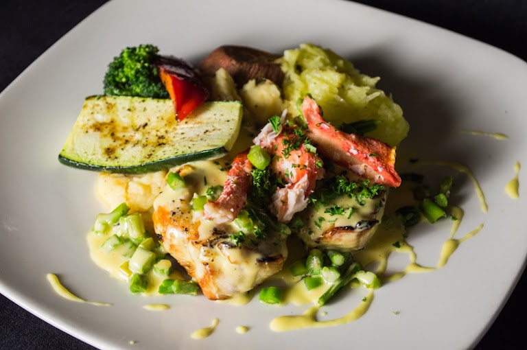Scallops and Prawns at Intermezzo Restaurant and Wine Cellar