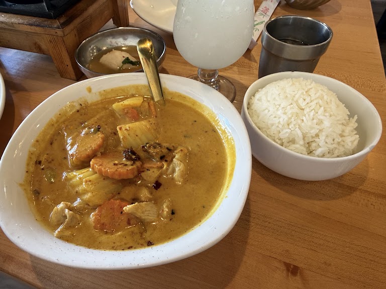 Tom Kha 16 Oz at Luck Gai Cafe