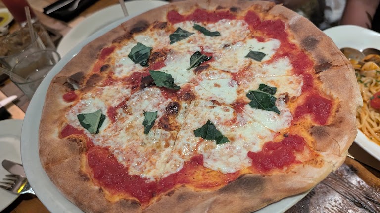 Margherita at Il Fornaio Woodland Hills