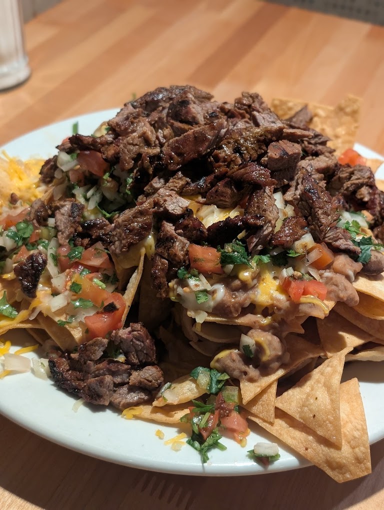 Nachos at Hill Street Cafe La Cañada