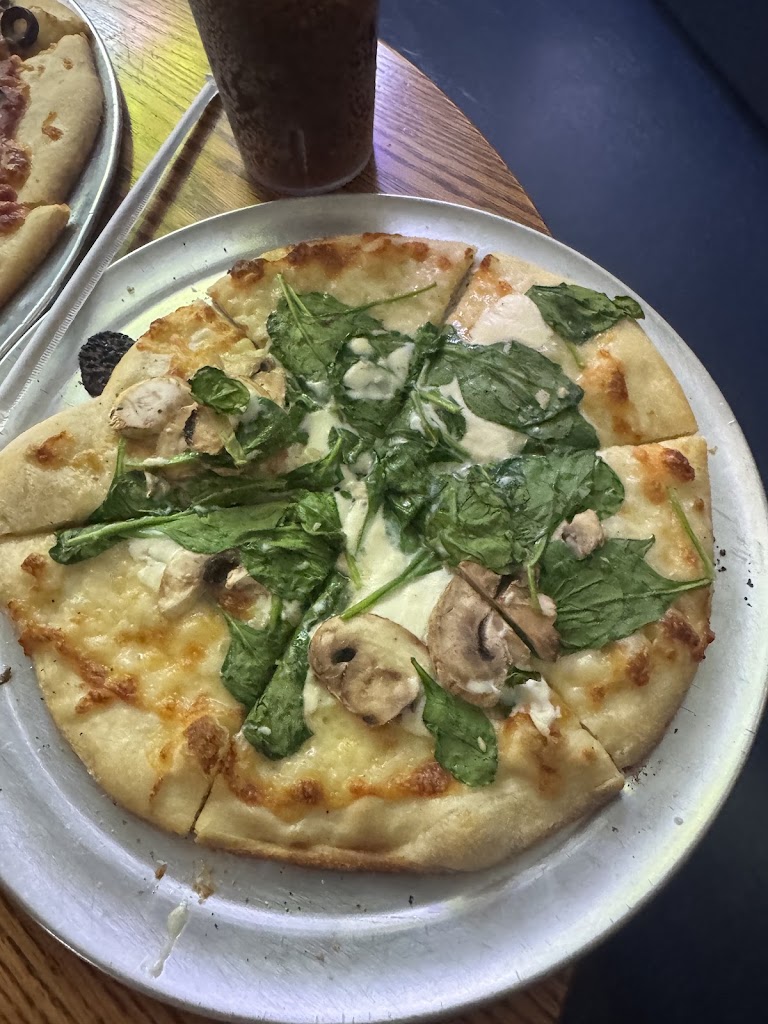 Linguine with Spinach and Mushroom at West Hills Pizza Company