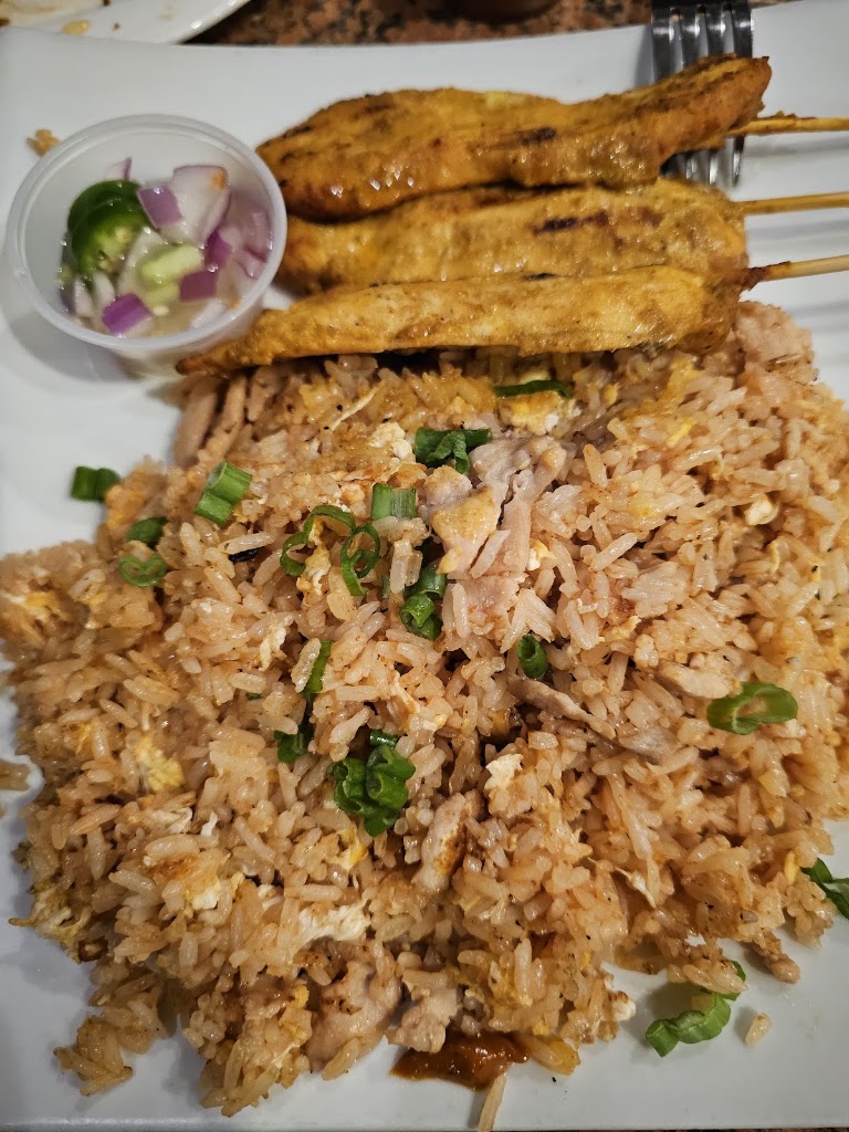 THAI Fried RICE at Tantawan Thai Kitchen