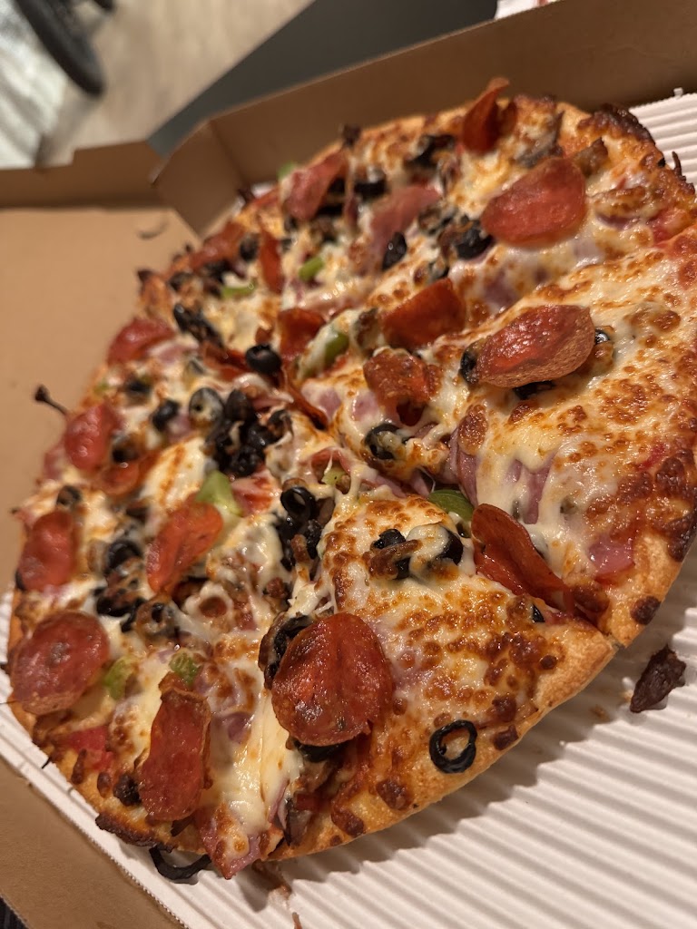 Pizza - Medium at Late Night Pizza