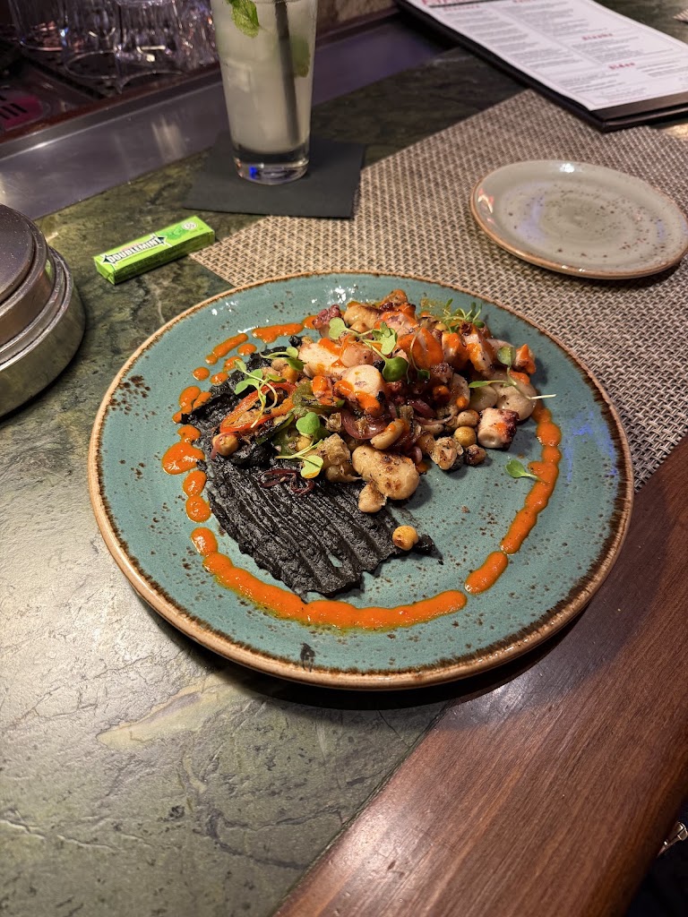 Fresh Seafood at Avalon Grille