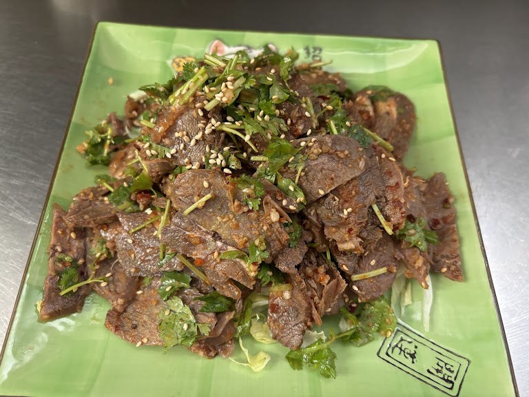 R13. Spicy Beef Tender W. Rice at Bao Kee Cafe寶記