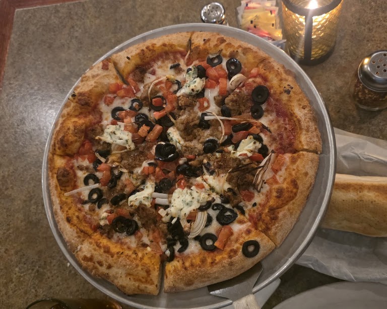 Eddie's Pizza Combo at Spaghetti Eddie's Cucina Italiana