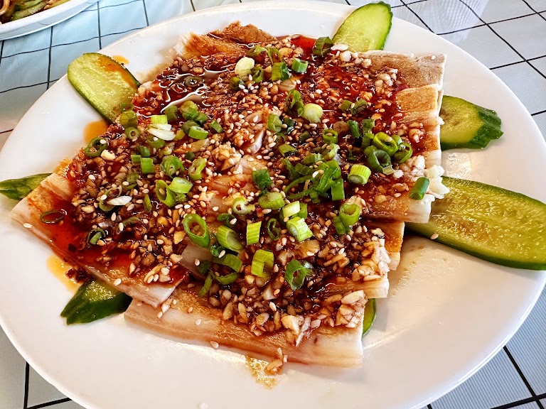 Spicy Sliced Beef at Happy Noodle