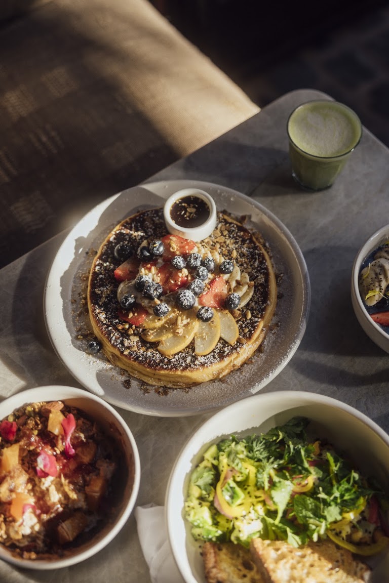 Hotcakes at Great White