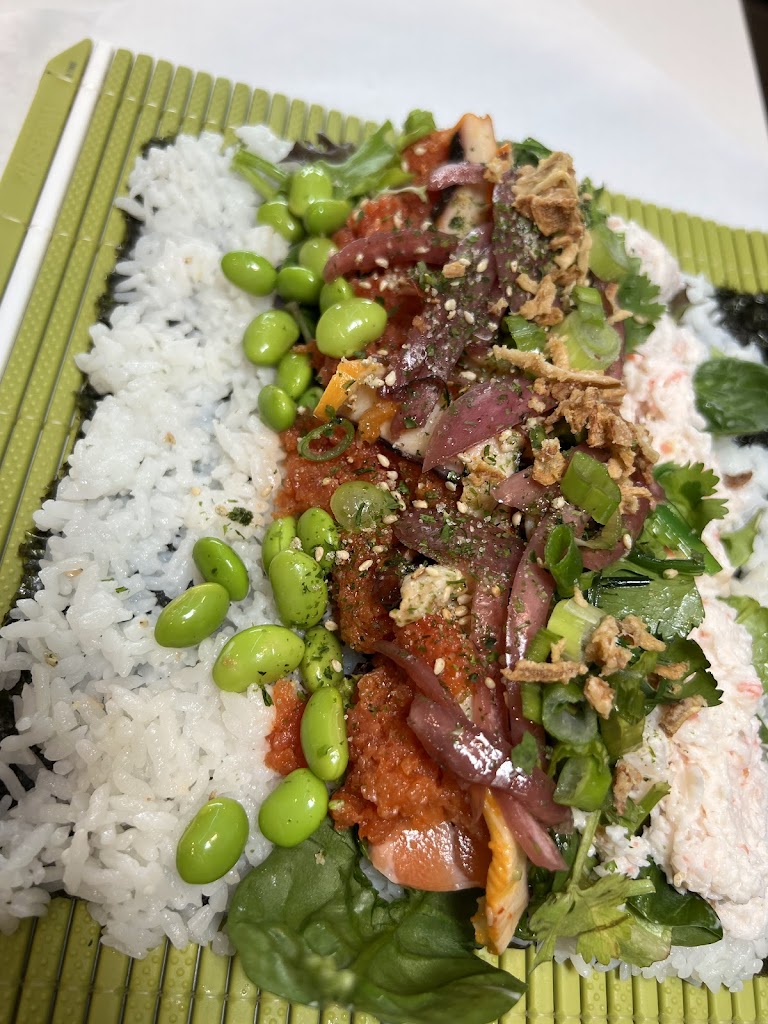 Signature Tuna at Jimmy's poke and sushi burrito 2
