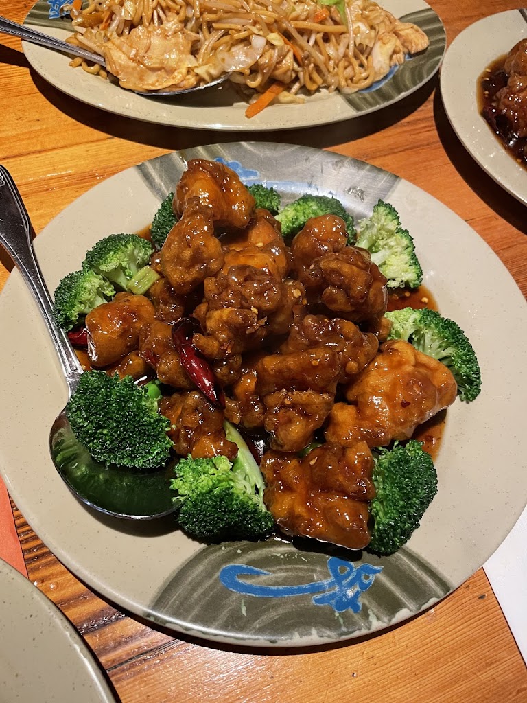 Beef Broccoli at Century Dragon