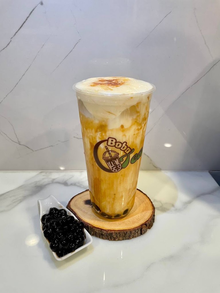 Mango Tea at Qtea Boba