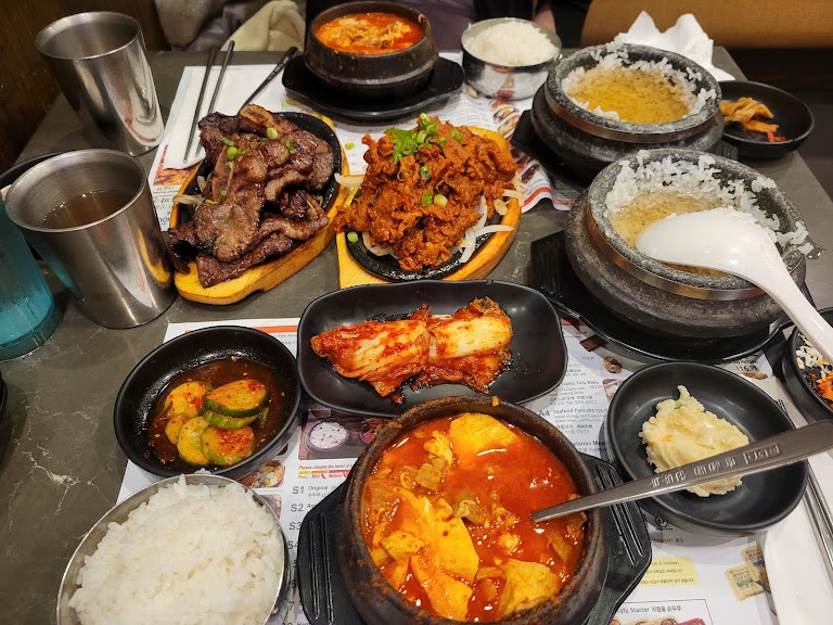 Assorted Soon Tofu at BCD Tofu House