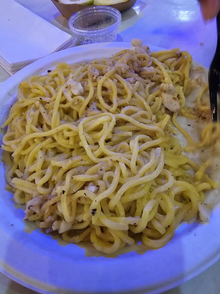 Garlic Noodles at The Kickin' Crab