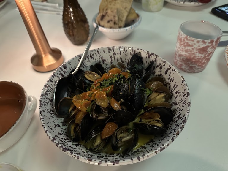 Impepata Di Cozze at LA Puglia