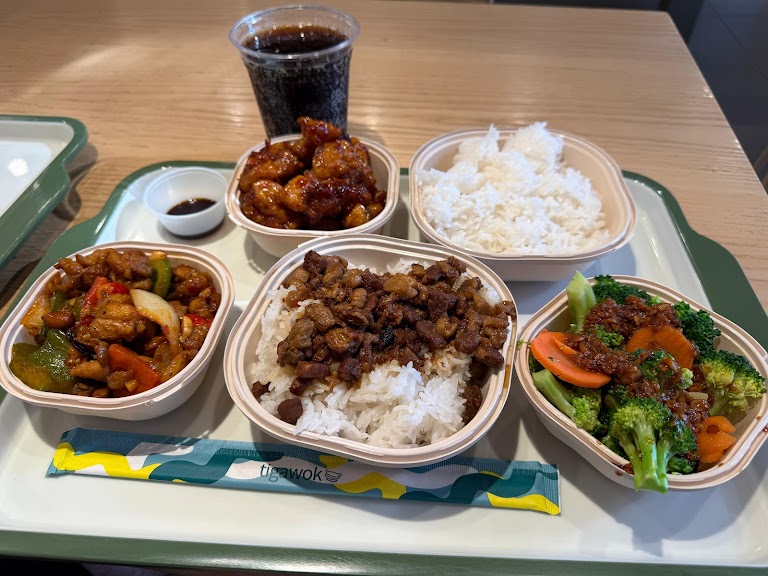 Kung Pao Chicken at Tigawok - Sawtelle