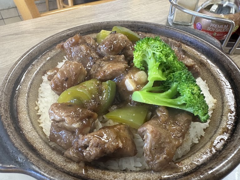 Curry Beef Hot Pot at Nature Pagoda
