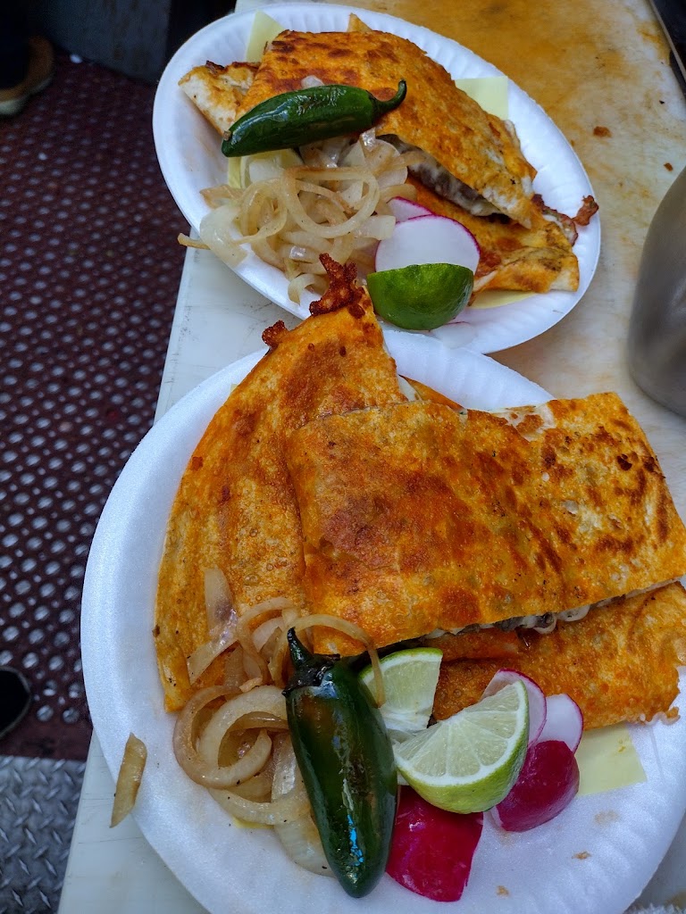 Mulitas at Birrieria Las Gemelas