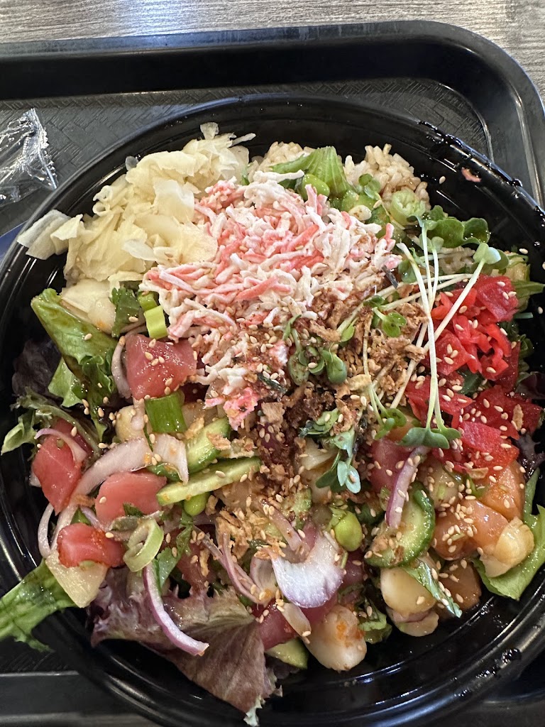 Customizable Bowls at Ahipoki