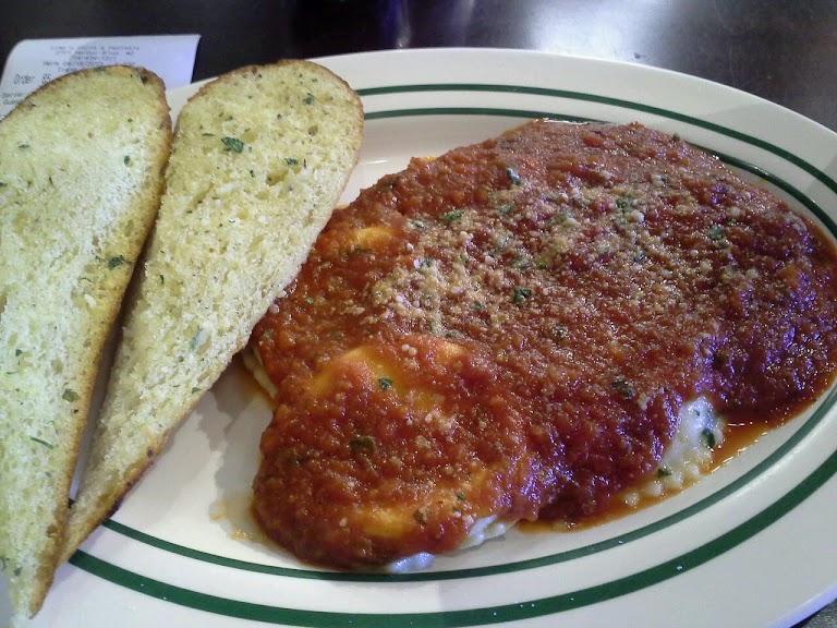 Eggplant Parmesan and Garlic Bread at Gina’s Pizza
