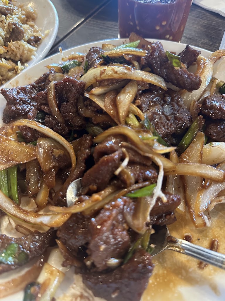 四川牛 at Frontier Wok Too